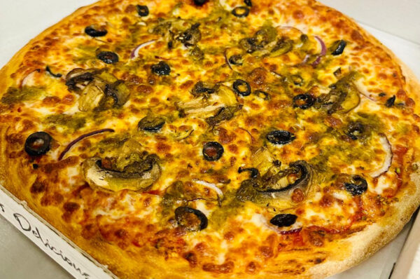 Veg Pesto Pizza